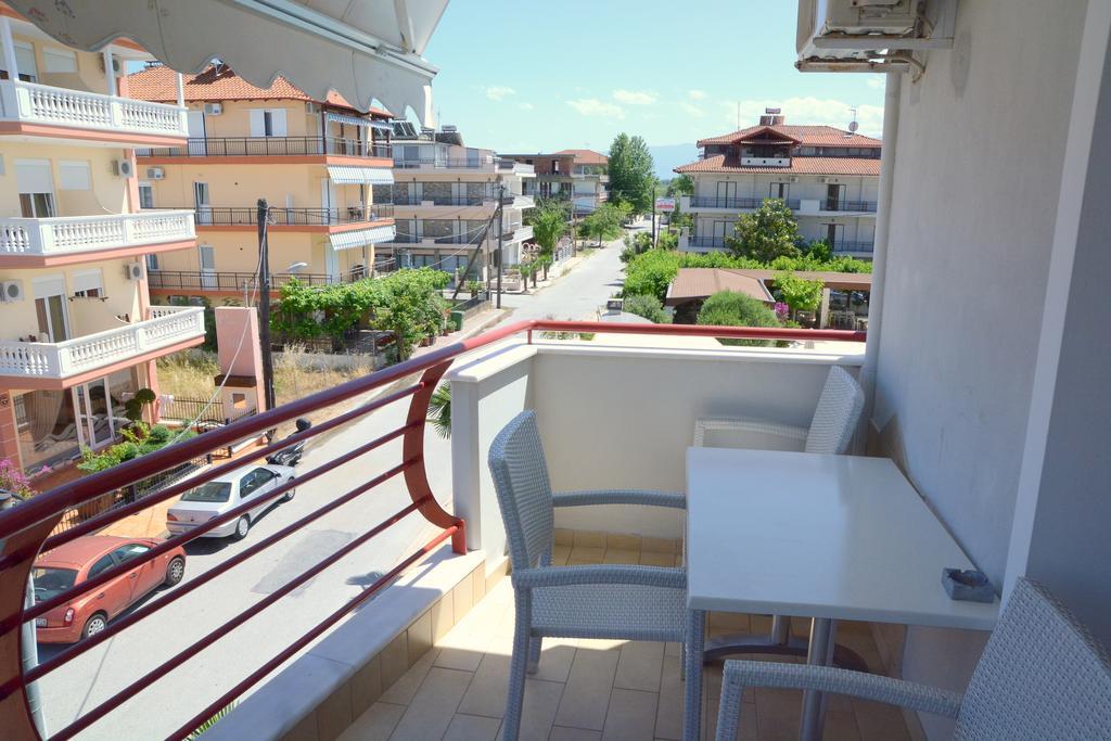 Ioli Olympiakí Aktí Exterior foto